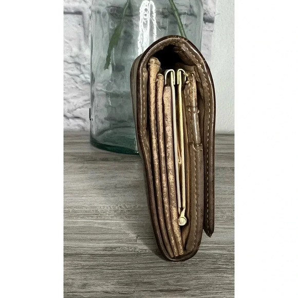 Christian Dior vintage 80s rare honeycomb print wallet. - Picture 5 of 14